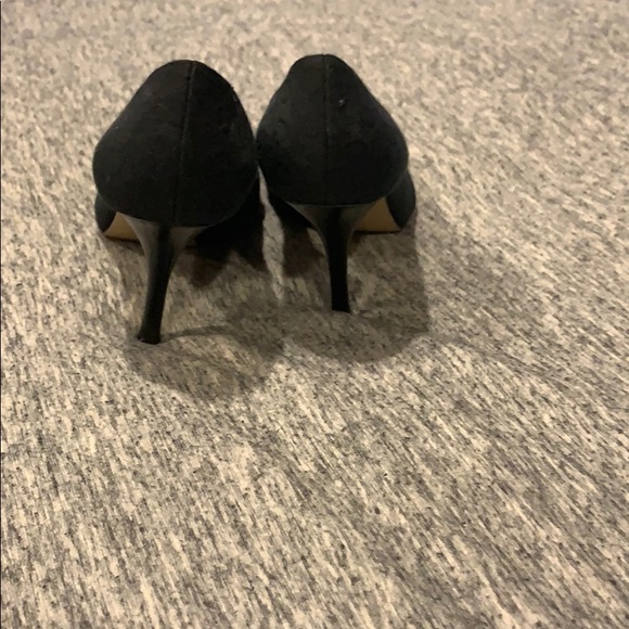 Vintage Guess Pointed Toe Kitten Heels - Picture 4 of 6